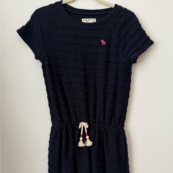 abercrombie kids Other - Abercrombie Kids Girls Navy Textured Dress size 15/16 | Stretch Waist Casual